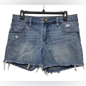 Kut From The Cloth Pierce Distressed Fray Hem Mid Rise Short, 8